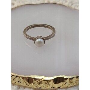 Sterling Silver Pearl Ring Size 7.5 Classic White Gem Minimalist Jewelry
